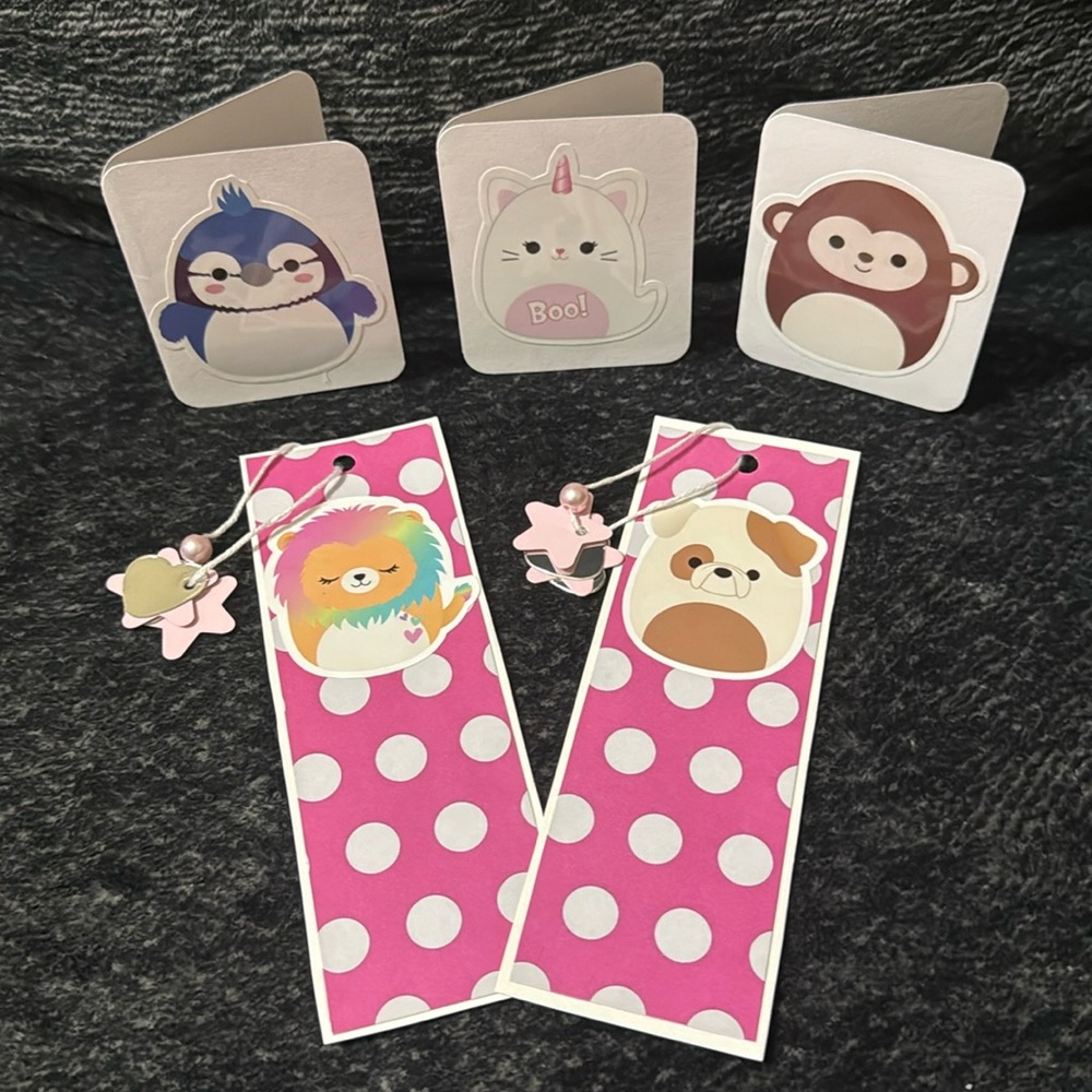 Squishmallows Bookmarks & Cards Set